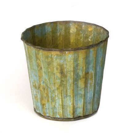 RD TIN PLANTER-VERDIGRIS